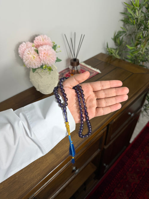 بلجيكي مائي شفاف